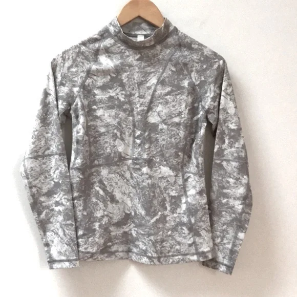 Lululemon Beach Break Rashguard - Picture 3 of 5